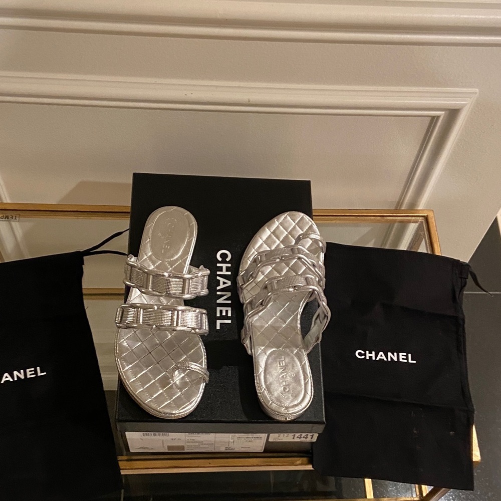 CHANEL Silver Calfskin Quilted Slip In Sandals 7.5 - Picture 4 of 16